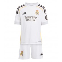 Real Madrid Vinicius Junior #7 Hjemmedraktsett Barn 2025-26 Kortermet (+ Korte bukser)